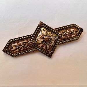 JJ Joneth Vintage 80’/ 90’s antique matte Gold Brooch Pin
